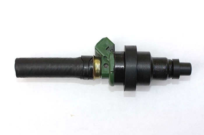 Hose type fuel injectors complete with seals, clamps