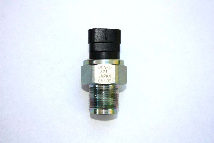 Sensor, Fuel Pressure, Denso 499000-6211 - 5 Year Warranty