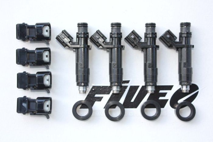 Honda B-Series 650cc fuel injectors with wireless adapters
