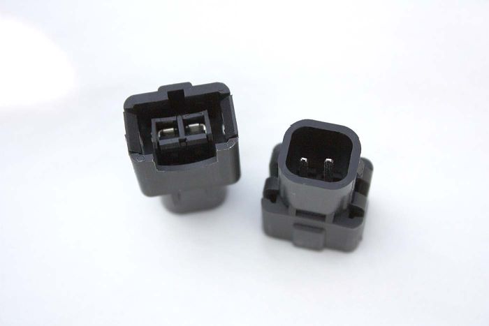 EV1 female to EV6 male one-piece, molded plastic, no-wires, fuel injector connector adapters