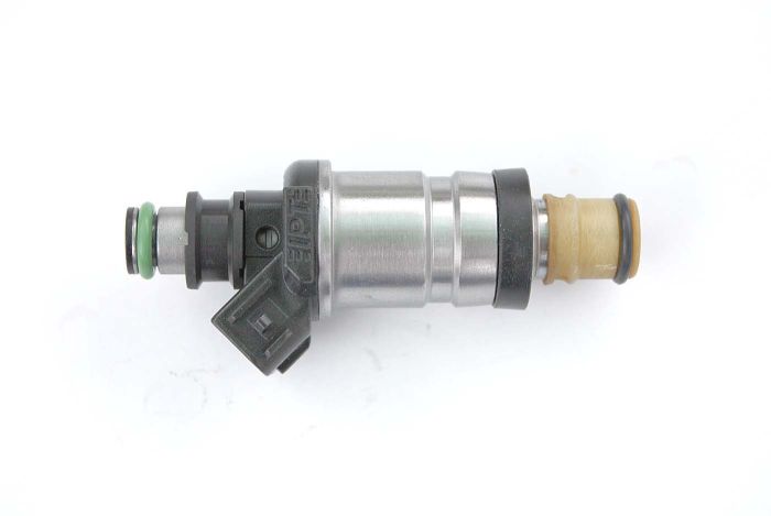 Honda - Original Equipment REMANUFACTURED fuel injector replacements.
This injector has the lower o-ring and the 22x5 mm seal along with the upper 12 mm o-ring - ALL INCLUDED with each injector.
